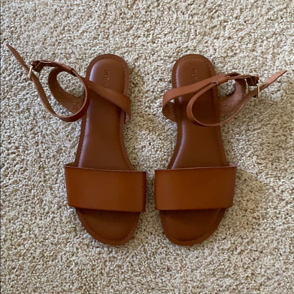 Old navy tan sandals